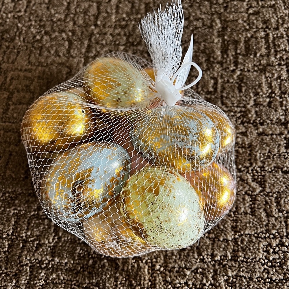 12 Count Gold Dusted Easter Eggs